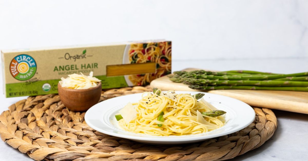 Full Circle Market Lemon Asparagus Pasta - Soelbergs