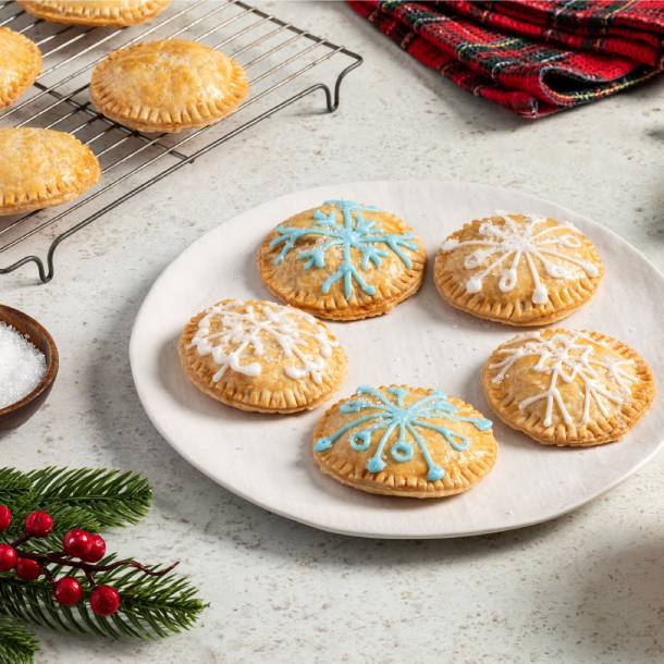 Holiday Hand Pies - R & L Eagle Grocery