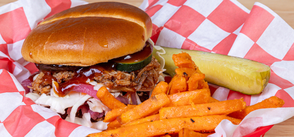 Pulled Pork Homestyle Burgers - Lin's Fresh Market